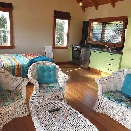 The Blackhouse Cottage Hokitika Exterior photo